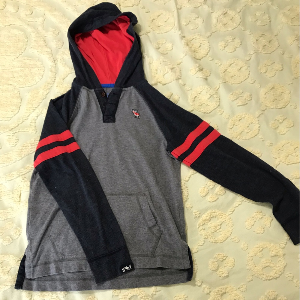 Youth Abercrombie size 9/10 hooded pullover